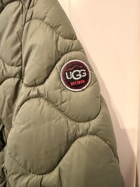 UGG Olive Quilted Puffer Jacket with Patch
